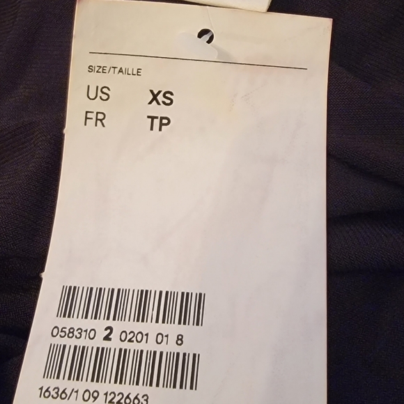 H&M basic long sleeve blouse size XS color black - Picture 6 of 7